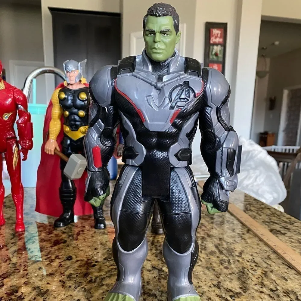 Marvel AVENGERS Endgame Hulk Titan Hero Series 12” Power FXAction Figure